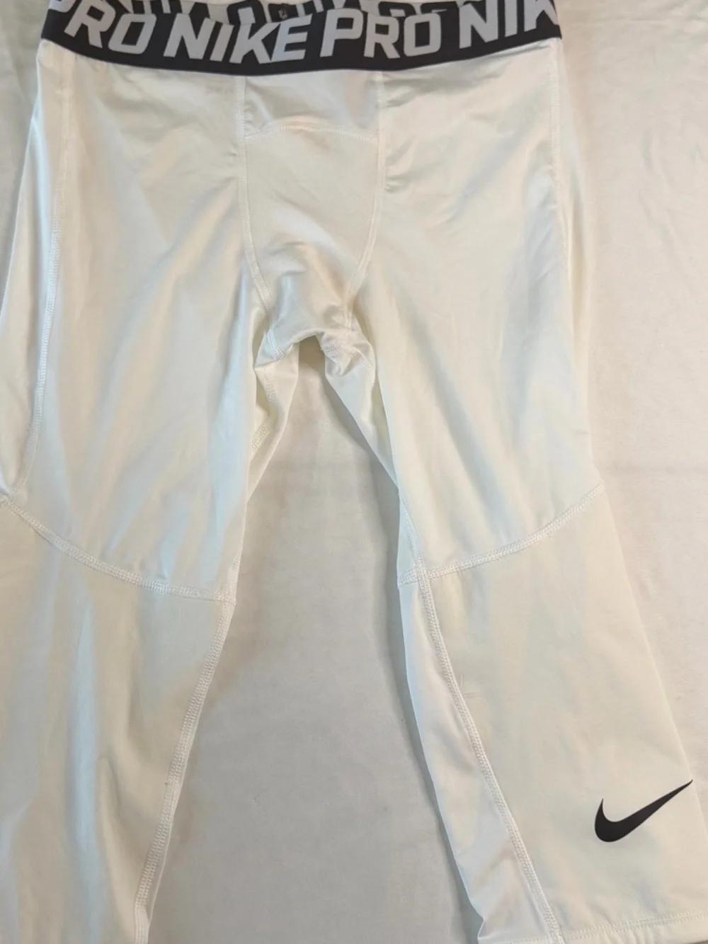 Nike Pro Dri-FIT Youth XL White Capri Leggings Cropped‎ Athletic Pants